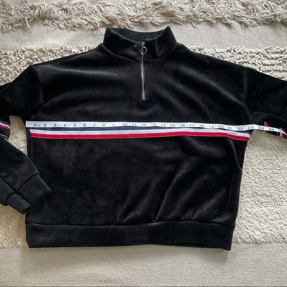 Half placket Zip Up Velvet Sweatshirt -  S - Picture 10 of 14